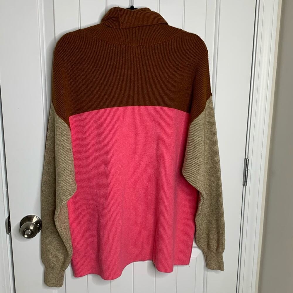 Free People turtleneck color block oversized softly structure sweater size small - Picture 3 of 6
